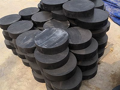 磁县板式橡胶支座由若干层橡胶片与薄钢板经加压硫化